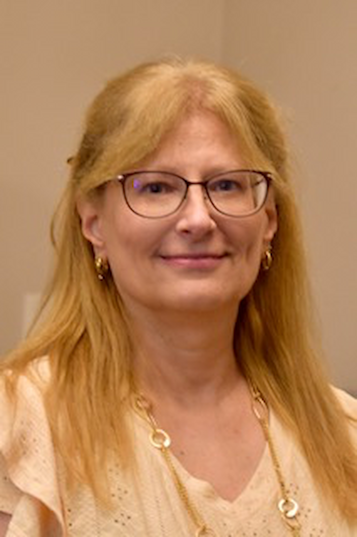 Dr. Dr. Linda Street, PhD 